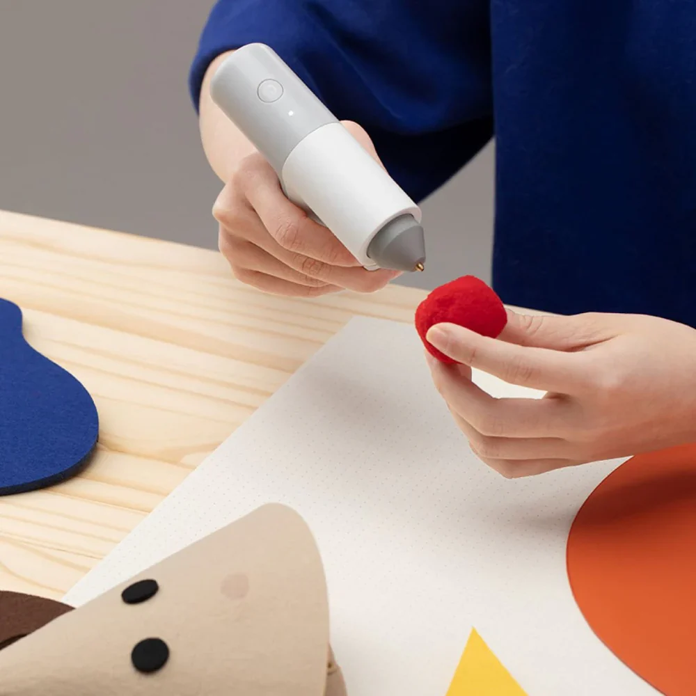 HOTO Lithium Glue Gun, Cordless Rechargeable Hot Melt Glue Gun with Fast Heating & Precision Nozzle | DIY, Crafts & Home Repair Tool (HTE0003GL / QWRJQ001) - Image 4